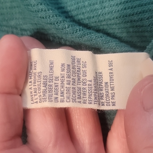 American Eagle Outfitters shirt - Picture 7 of 7